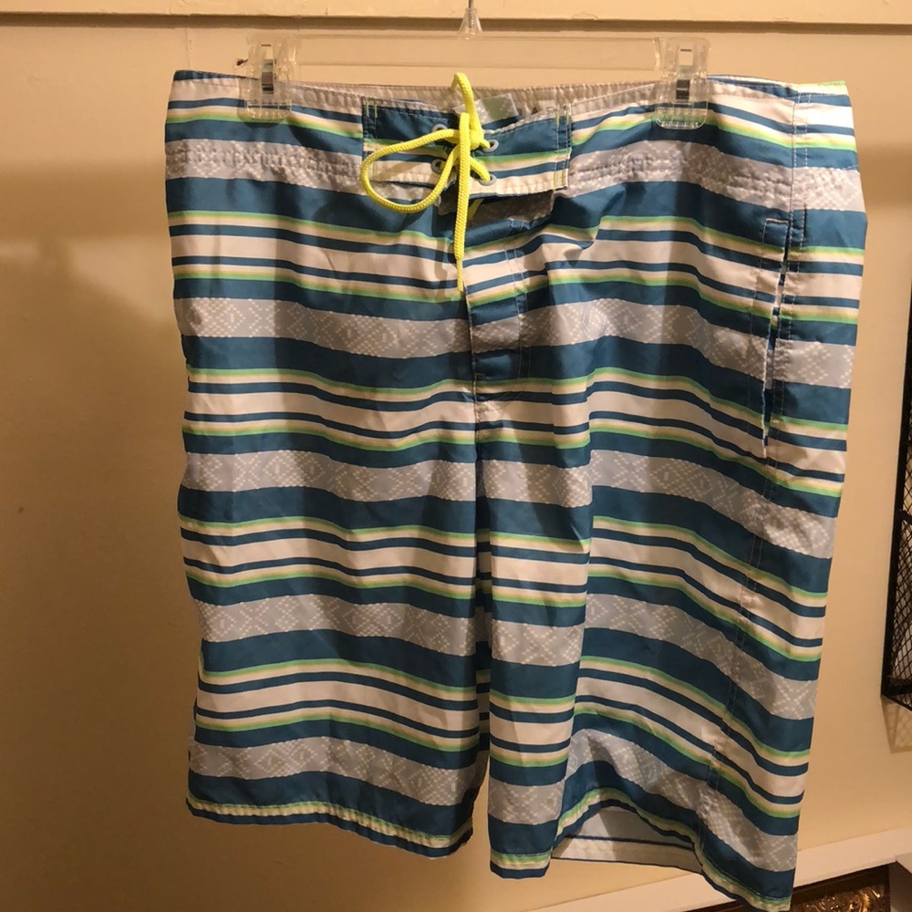 American eagle board shorts